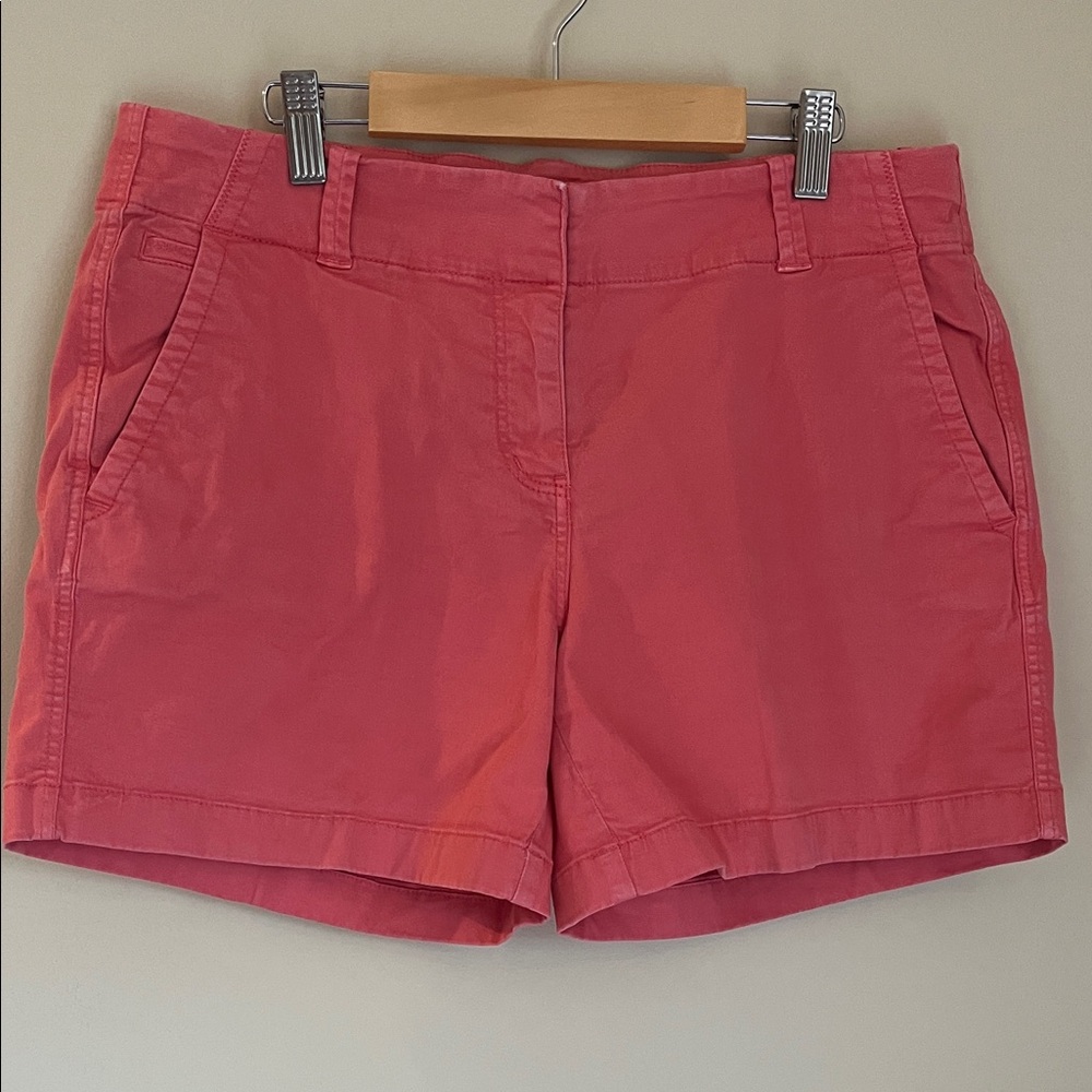 Vineyard Vines Coral Women's Bermudas